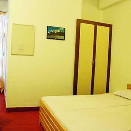 Hotel Bhagat Chamoli Zimmer foto